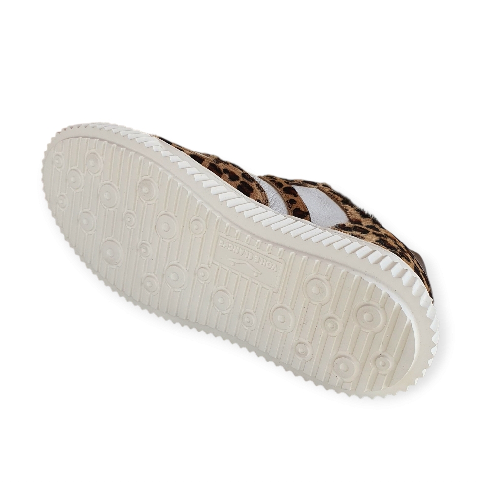 0012017528.15.2H03 Ruby-romani rose-timber broun